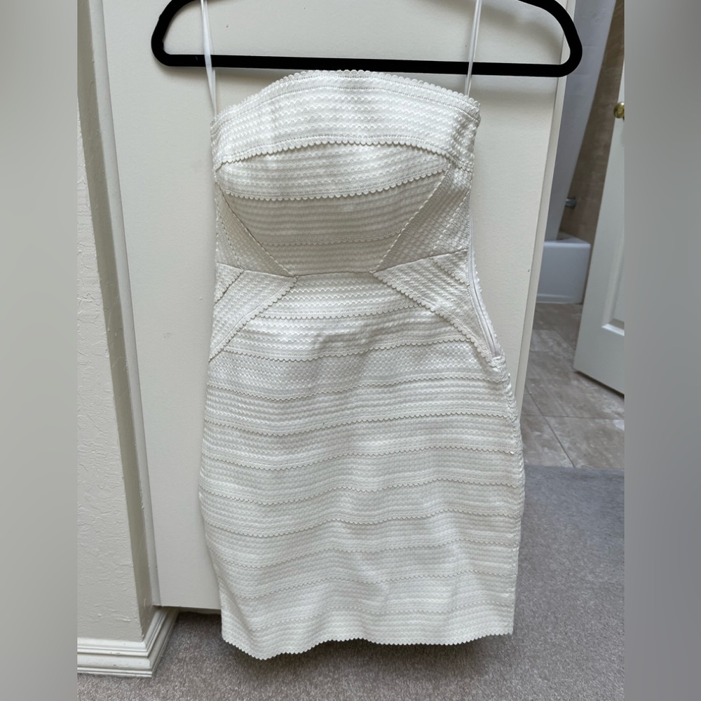 Miami Francesca’s strapless dress S